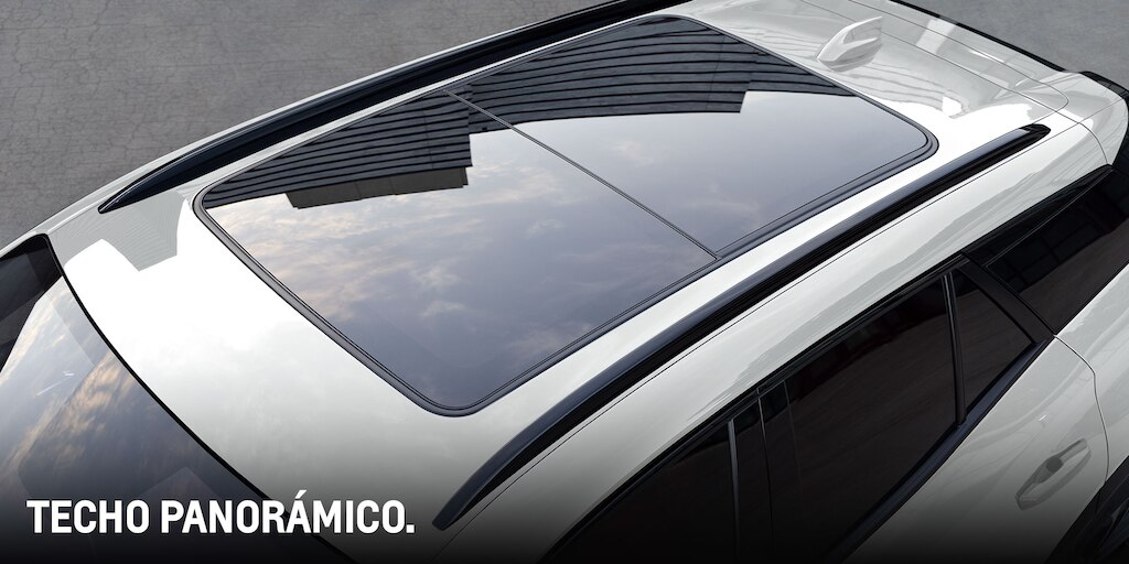 Nueva SUV Chevrolet Blazer EV con techo panorámico